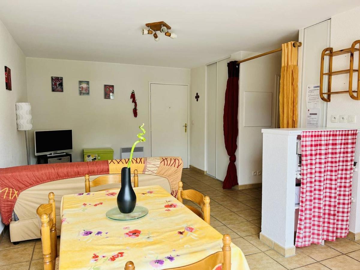 Appartement F2 A Cambo-Les-Bains Avec Piscine, Proche Thermes, Terrasse Et Parking - Fr-1-495-36 Exterior foto