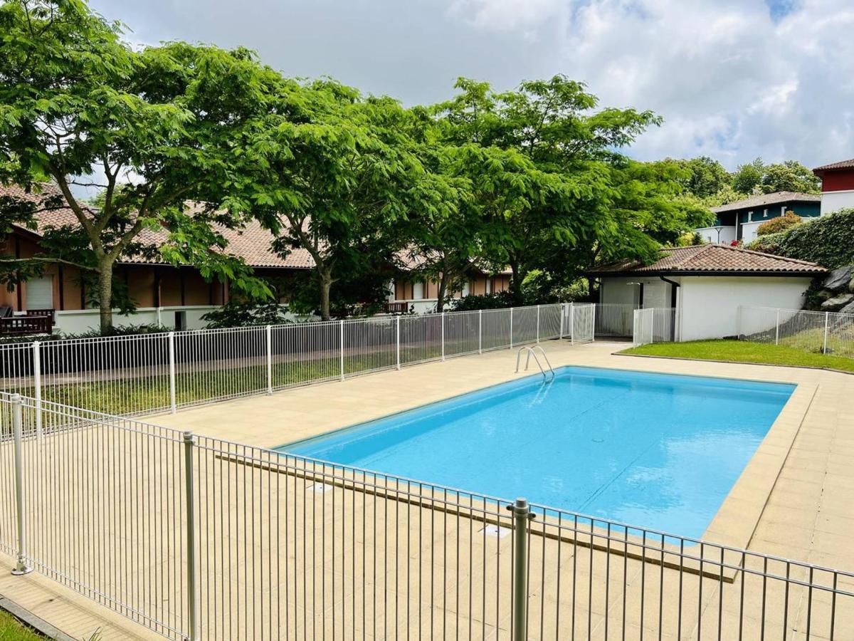 Appartement F2 A Cambo-Les-Bains Avec Piscine, Proche Thermes, Terrasse Et Parking - Fr-1-495-36 Exterior foto